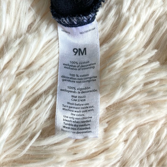 Carters Black My First Halloween Ghost Onesie 9 months - Picture 4 of 4